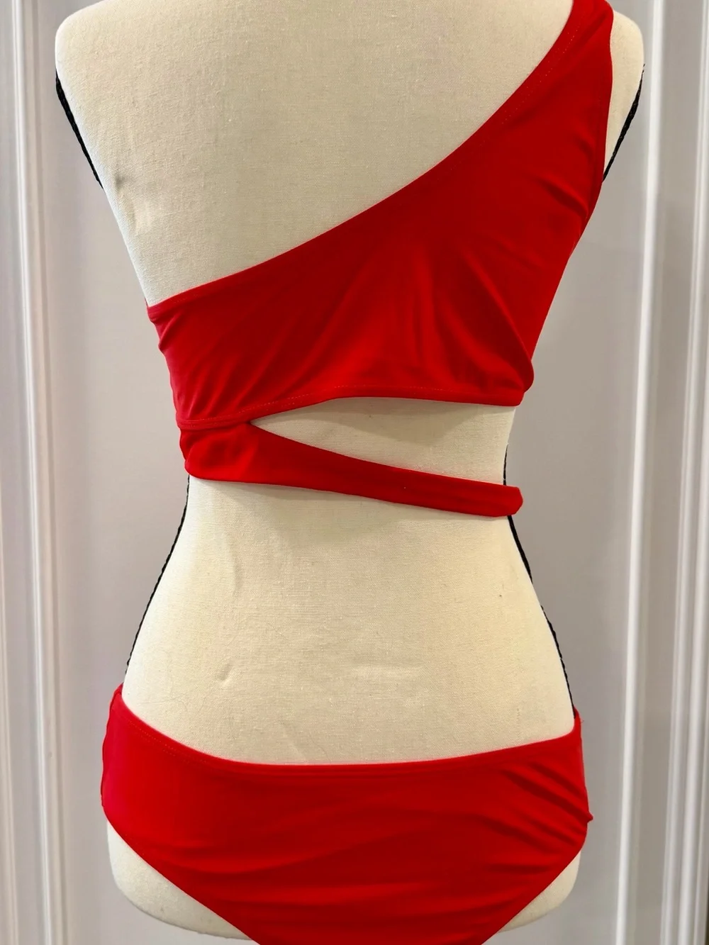 SHEIN Red Asymmetric One-Shoulder Cutout Bikini Set